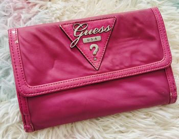 Portefeuille Guess rose mode femme occasion