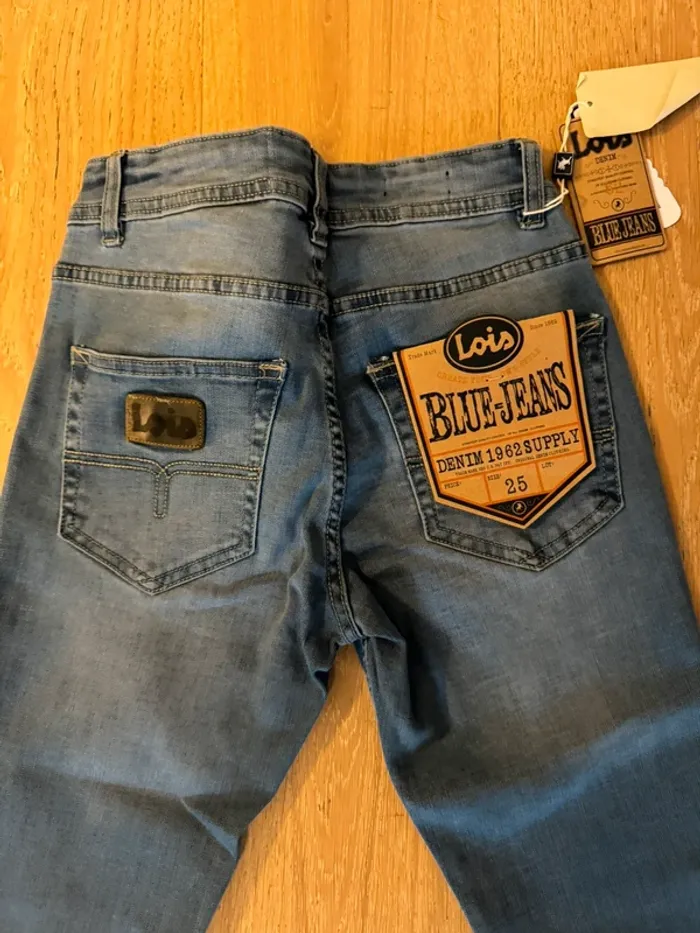 Jean Lois Julia Ozzy taille 25 bleu clair Slim Fit - photo numéro 3