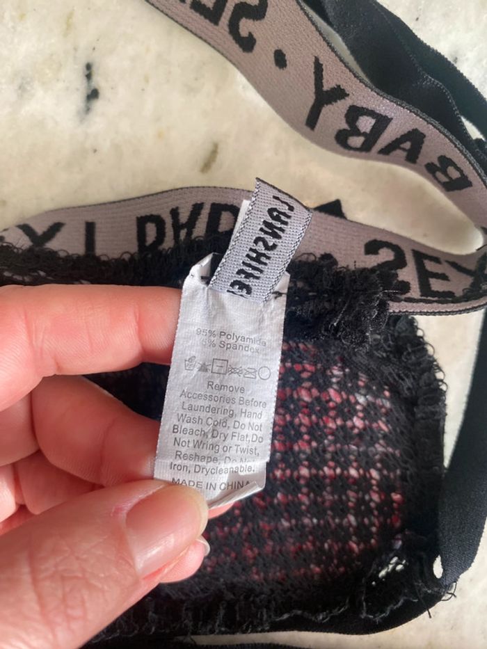 Soutien gorge Roses et résilles Lanshifei XL - photo numéro 7