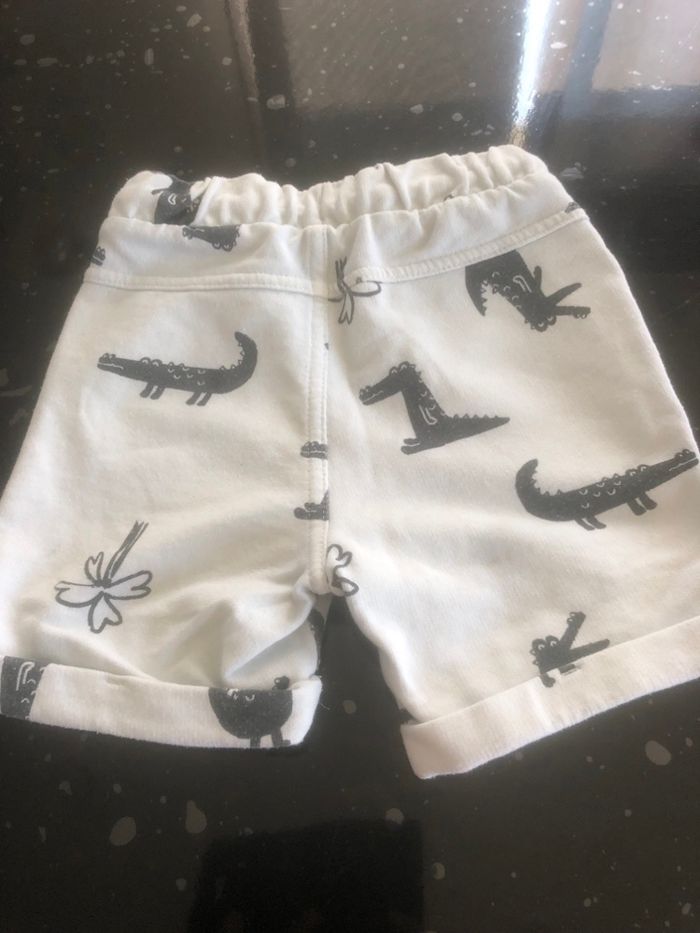 Petit shorts imprimé blanc bleu foncé et vert uni - photo numéro 6