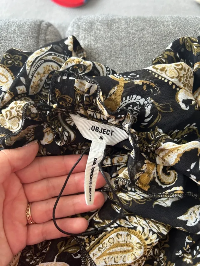 Robe object taille 36 - photo numéro 3