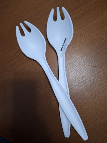 Couverts salade tupperware