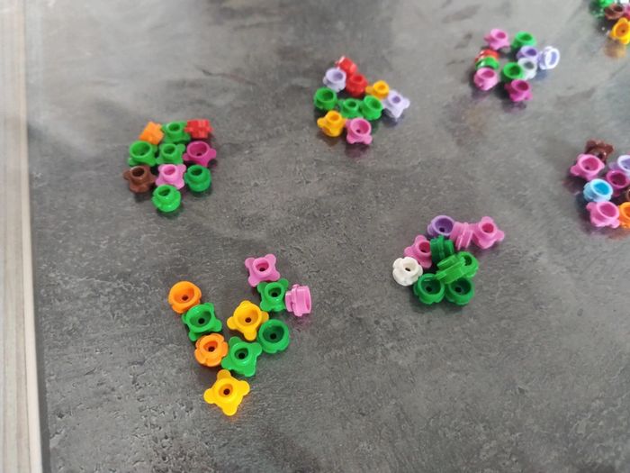 Lego lot 218 déco fleurs divers - photo numéro 4