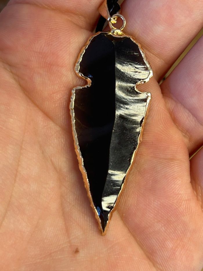 Collier flèche en obsidienne noire dorée - photo numéro 8