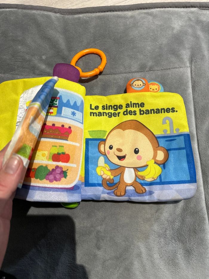 Livre tissu sonore Baby livre a surprise - photo numéro 2