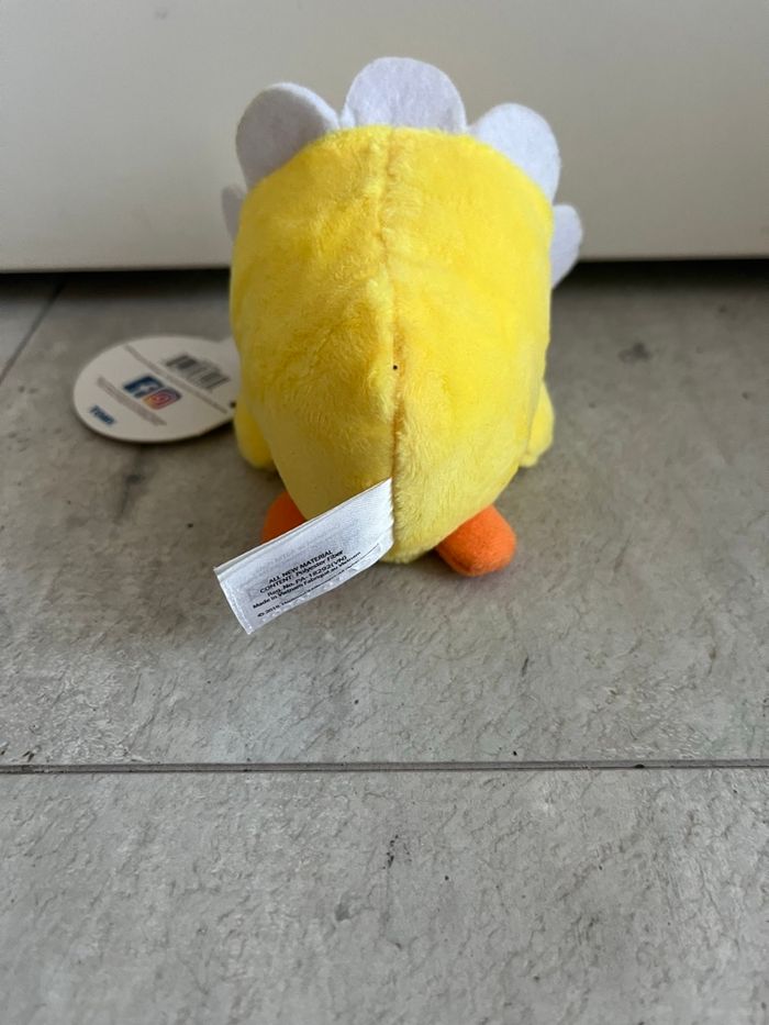 Peluche Molang jaune - photo numéro 4