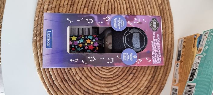 Lexibook microphone sans fil avec enceinte et lumières - photo numéro 5