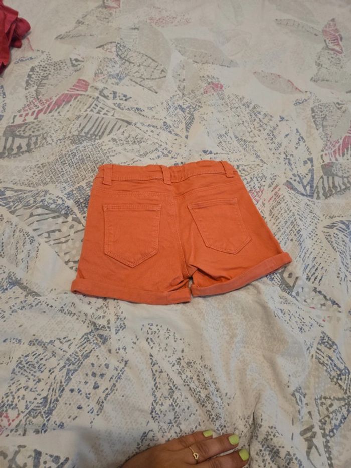 Short fille taille 4ans kiabi - photo numéro 3