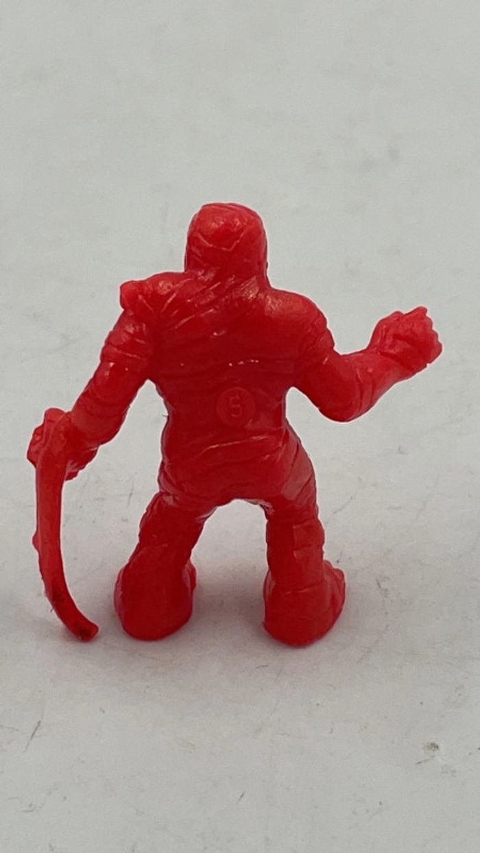 Figurine Monster in My Pocket N•41 Mummy red Matchbox - photo numéro 3