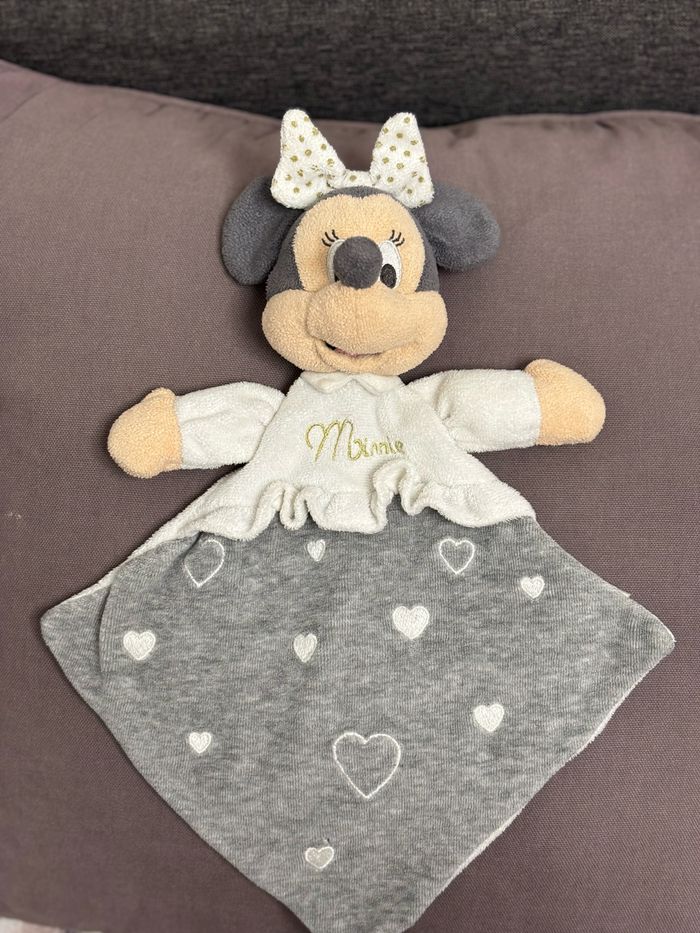 Doudou Minnie gris - photo numéro 4