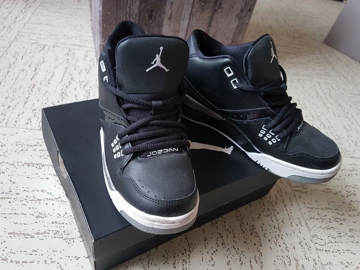 Basket Jordan flight 23 - photo numéro 4