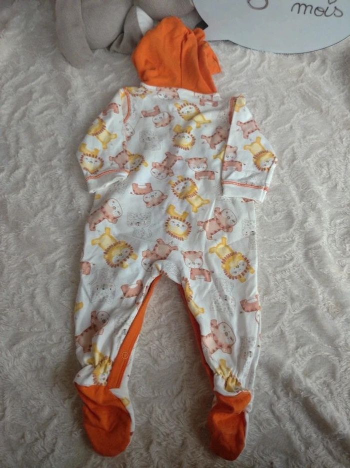 Combi barboteuse pyjama avec pied capuche été léger Garçon 6 mois Lion Tigre Léopard first Chicco - photo numéro 13