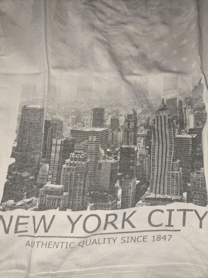 Tee-shirt "Gémo" - photo numéro 3