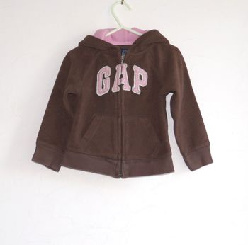 SWEAT POLAIRE CAPUCHE