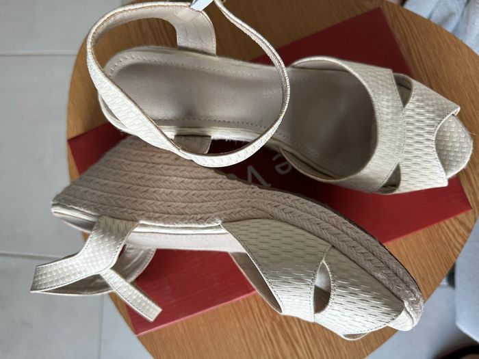 Sandales compensées - photo numéro 3