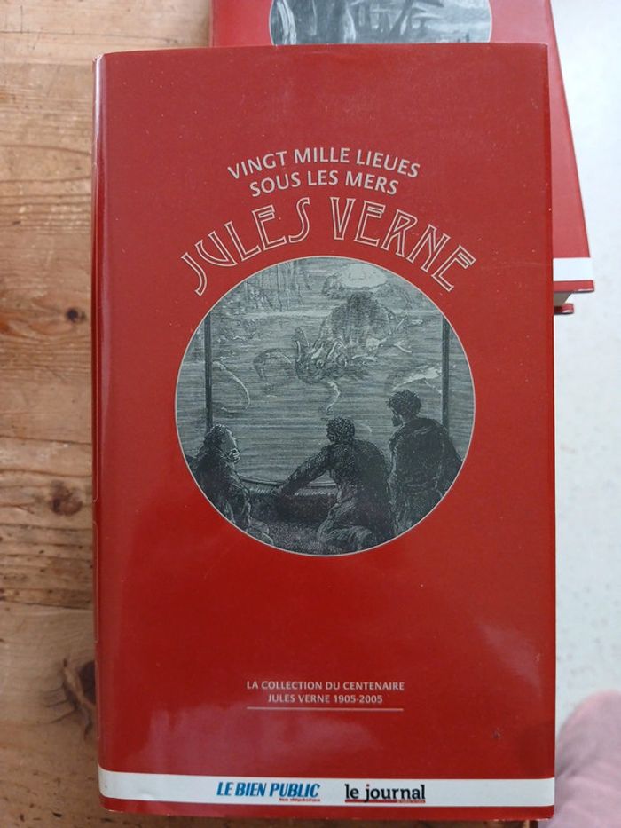 8 Livres Jules Verne - photo numéro 4