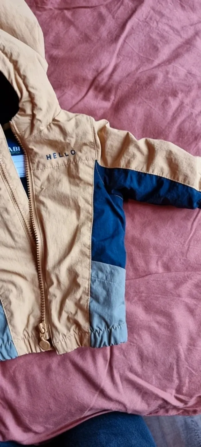 Manteau 6mois kiabi - photo numéro 2