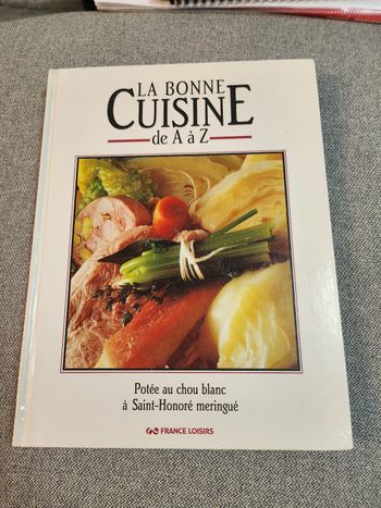 Livre la bonne cuisine de A à Z potée au chou blanc à saint  honoré meringué