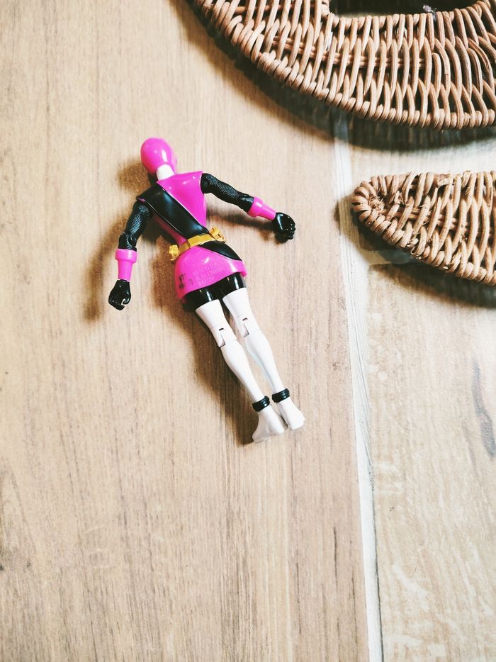 🙅 Power rangers ninja steel figurine articulée du ranger rose marque bandai - photo numéro 2