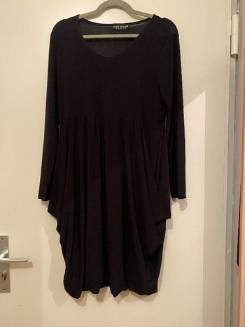 Haut   noir  taille M