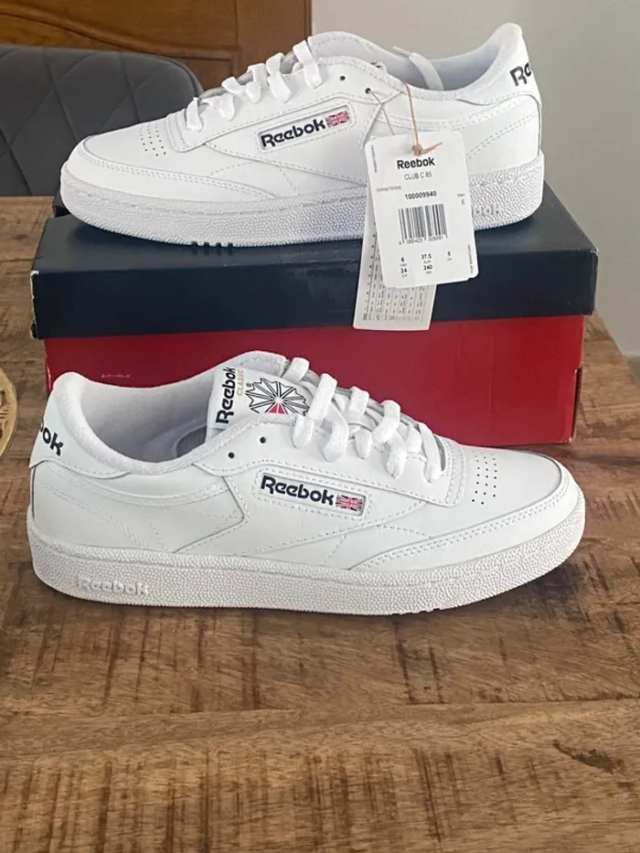 Reebok Club C 85 baskets taille 37.5