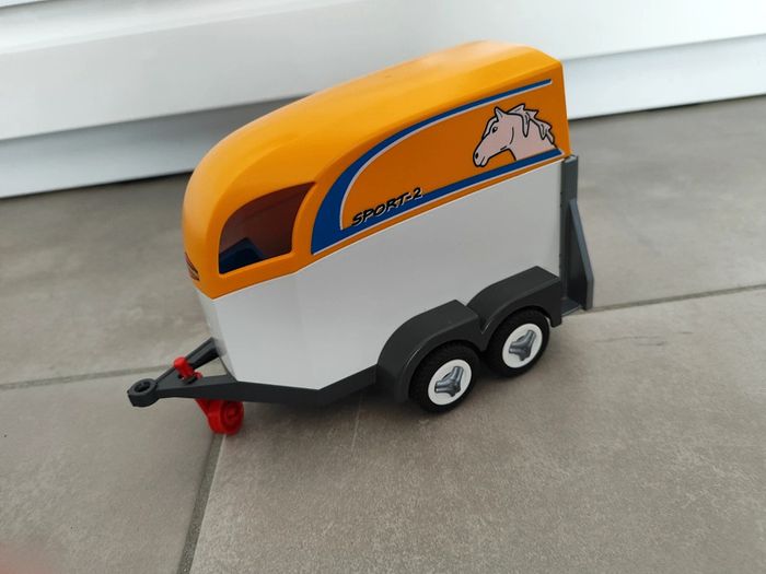 Voiture avec remorque et cheval Playmobil 5223 - photo numéro 14
