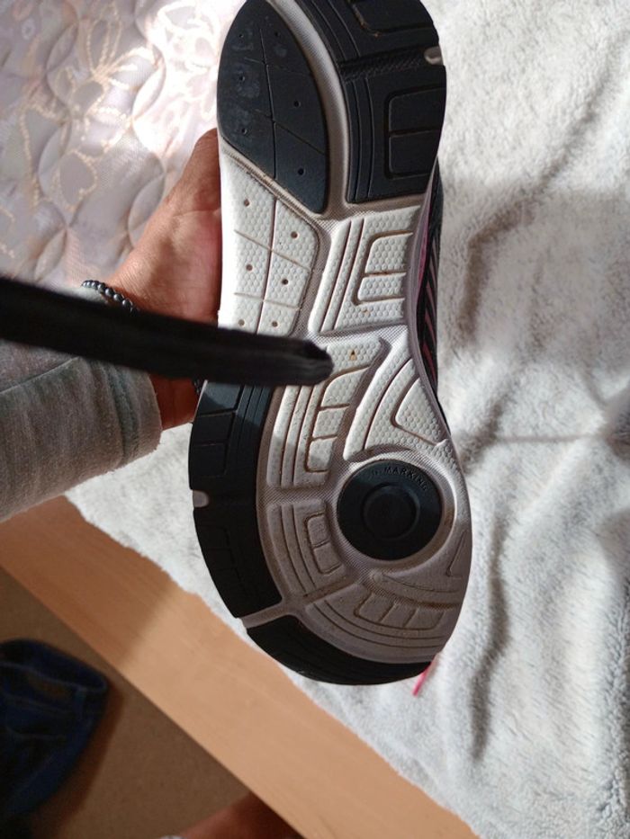 Baskets  38 noires et roses c47 - photo numéro 7