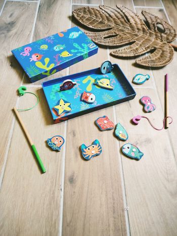 🐟 Jeu motricité - Coffret Pêche à la ligne en bois avec poissons en bois -marque Djeco - 