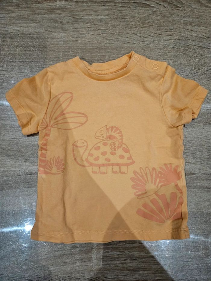 Lot de 2 tee shirt 6 mois - photo numéro 2
