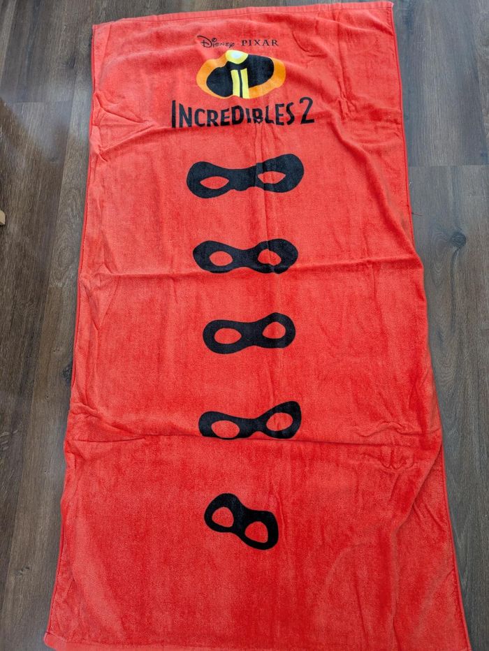 Serviette de plage Indestructibles Incrédibles 2 Disney Pixar