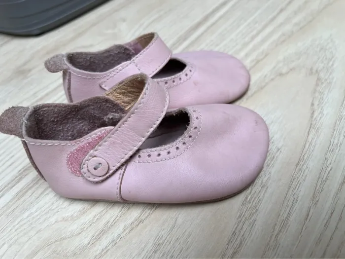 Chaussons Bobux rose taille S fille - photo numéro 3