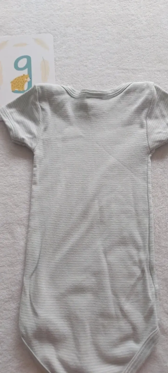 Bodies petit bateau manche courte bébé 9 mois - photo numéro 5