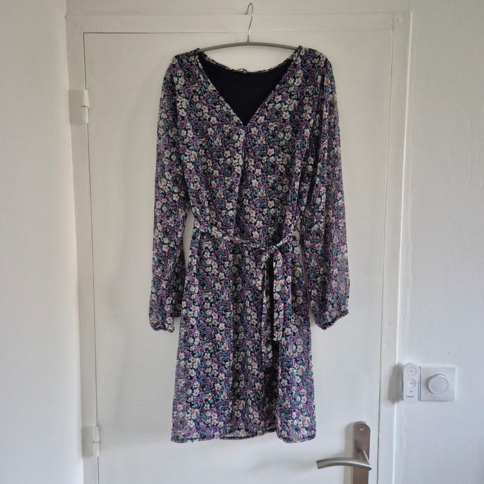 Robe fleurie mi longue en mousseline très bon état - TQF Collection - Taille M : 38 - 40