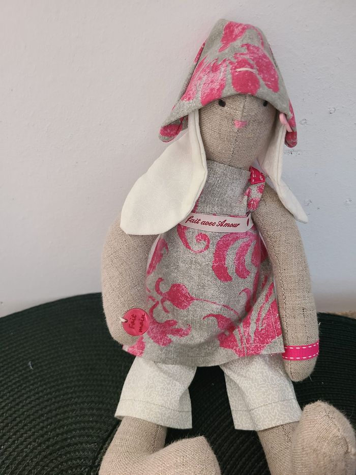 Lapin Tilda hauteur 30 cm en tissu 100% coton fait main - photo numéro 5