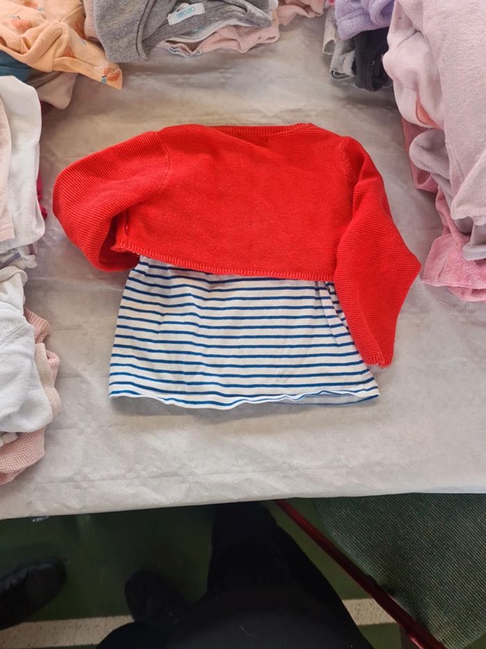 Tee-shirt et boléro - photo numéro 5