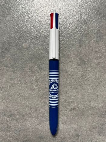 Stylo bic 4 couleurs Armada