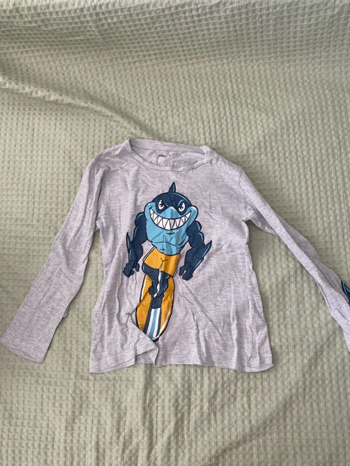 tee short manche long