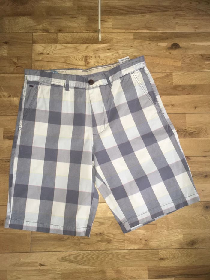 Short a carreaux Tommy Hilfiger nickel t32=L
