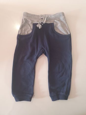 Pantalon bi couleur.