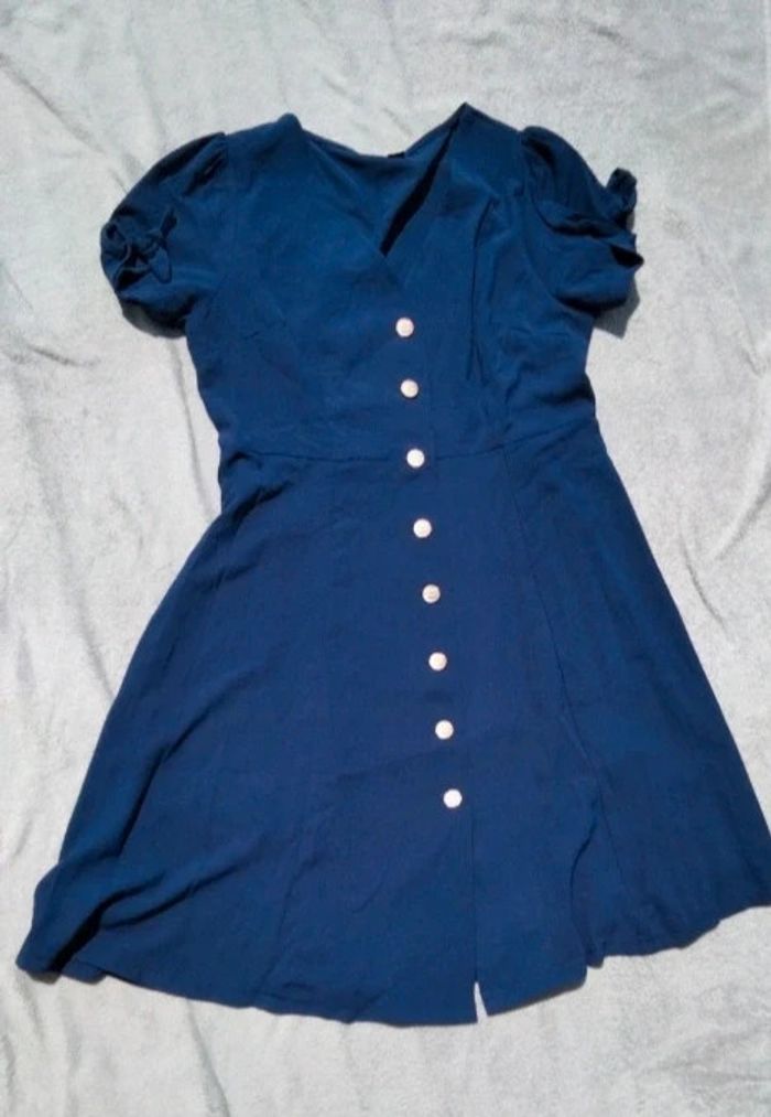 Robe bleu marine - photo numéro 2