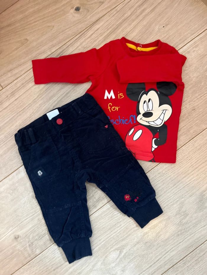 Ensemble Mickey