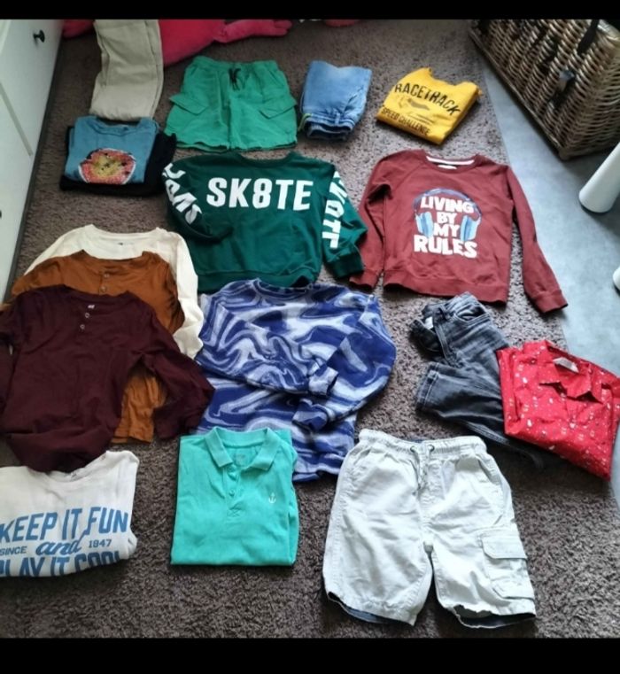 Lot vêtements garçon 7/8 ans