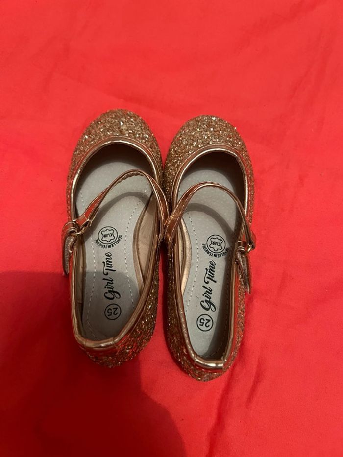 Paire de ballerines à paillettes pointure 25 bon état - photo numéro 5