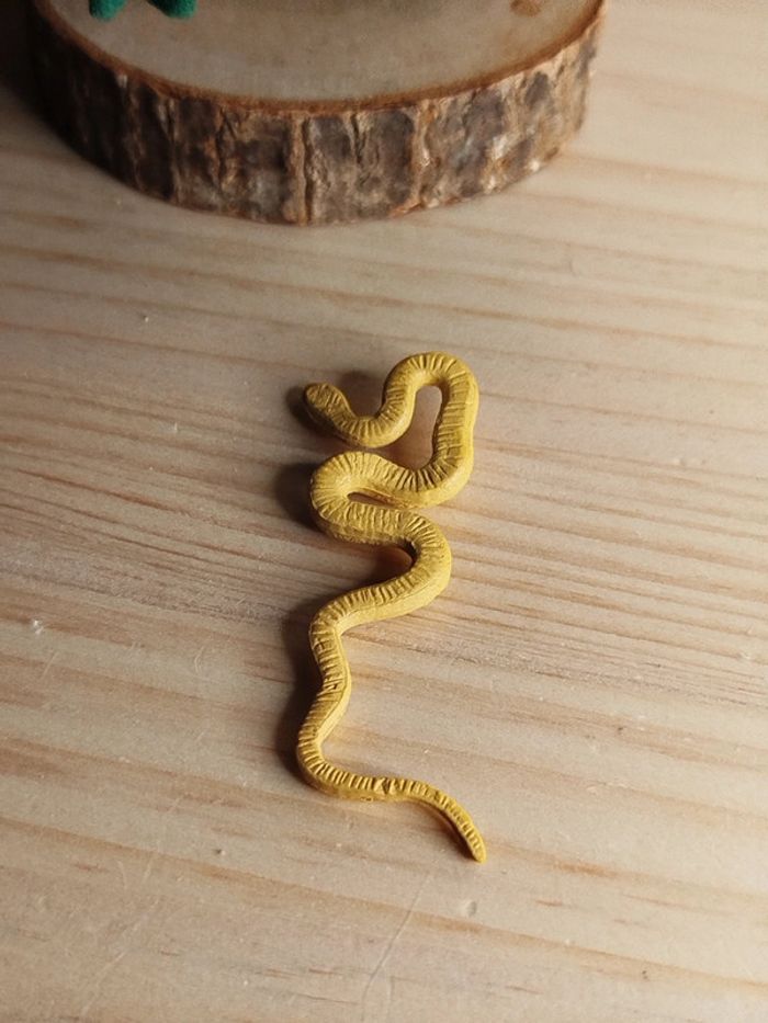 Figurine serpent beige et marron Animal de la savane - photo numéro 3