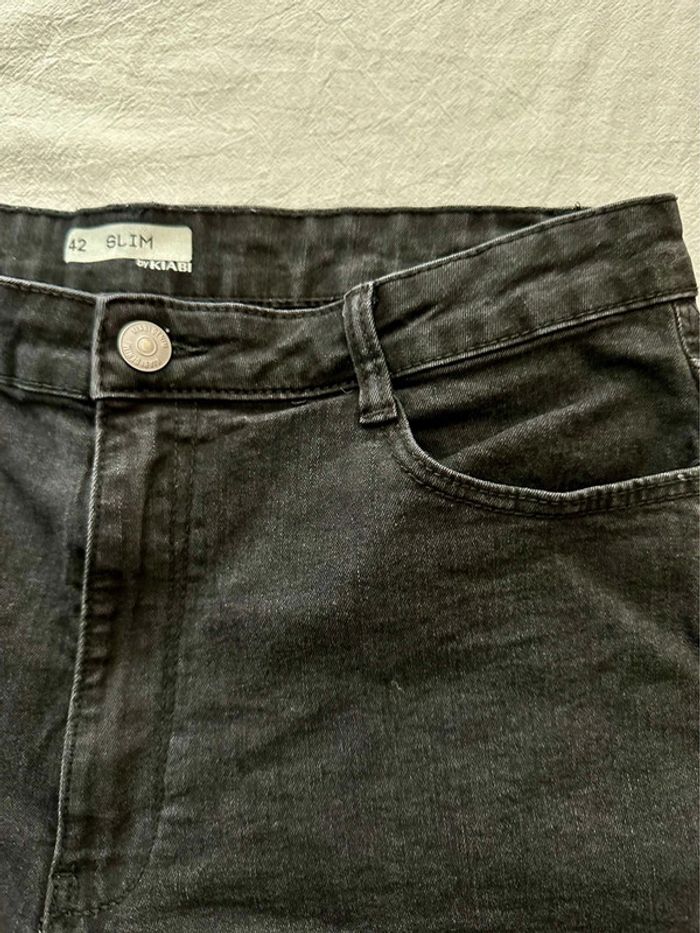 Short noir Kiabi Taille 42 - photo numéro 3