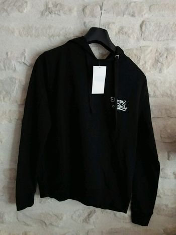 Sweat à capuche neuf