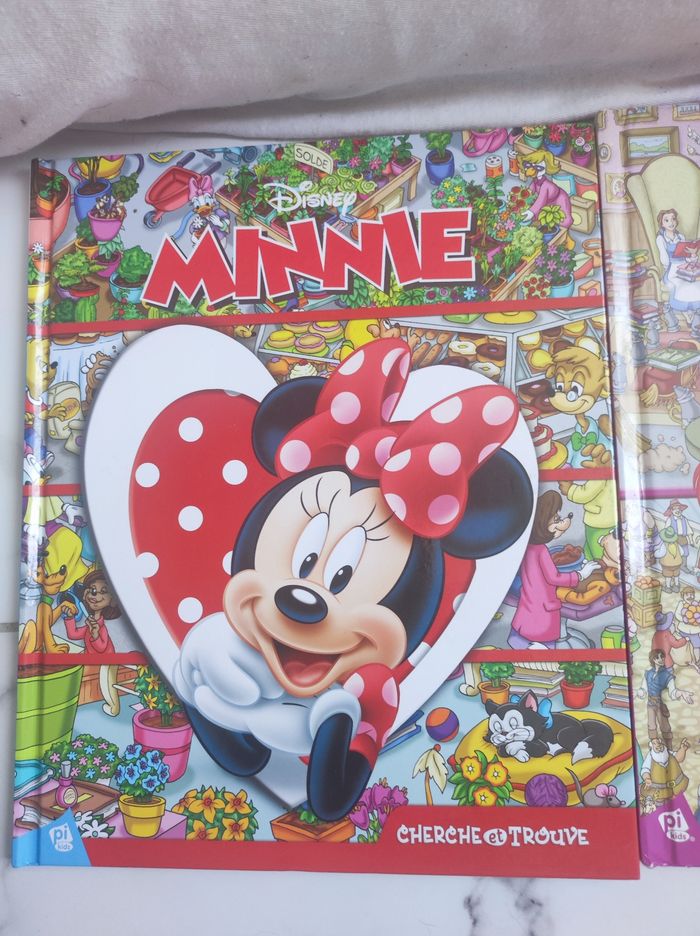 Lot livres Disney chercher et trouve - photo numéro 2