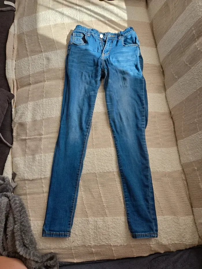 Jean 36