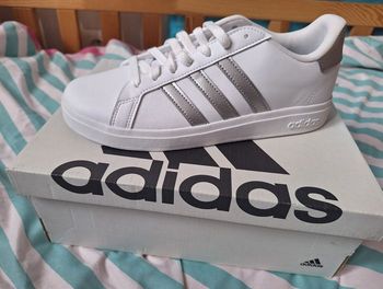 Baskets blanches ADIDAS Grand Court femme 38.5