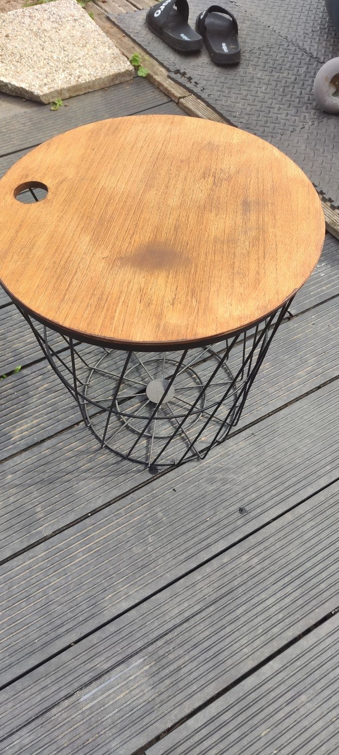 Table d'appoint